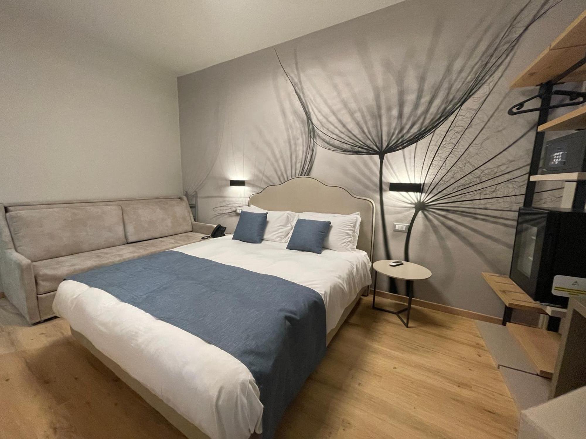 Hotel Central Giacomini 살로 외부 사진