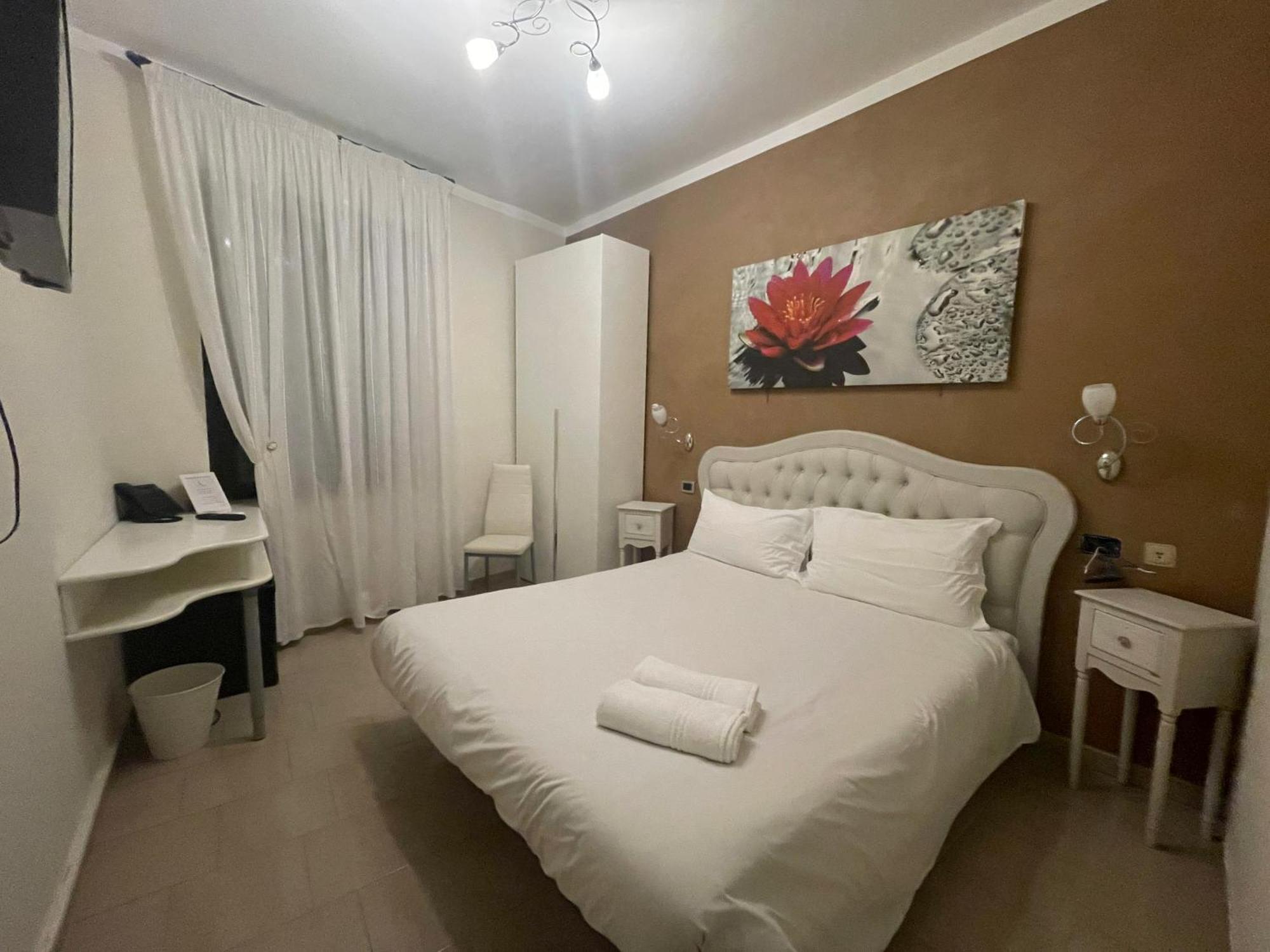 Hotel Central Giacomini 살로 외부 사진