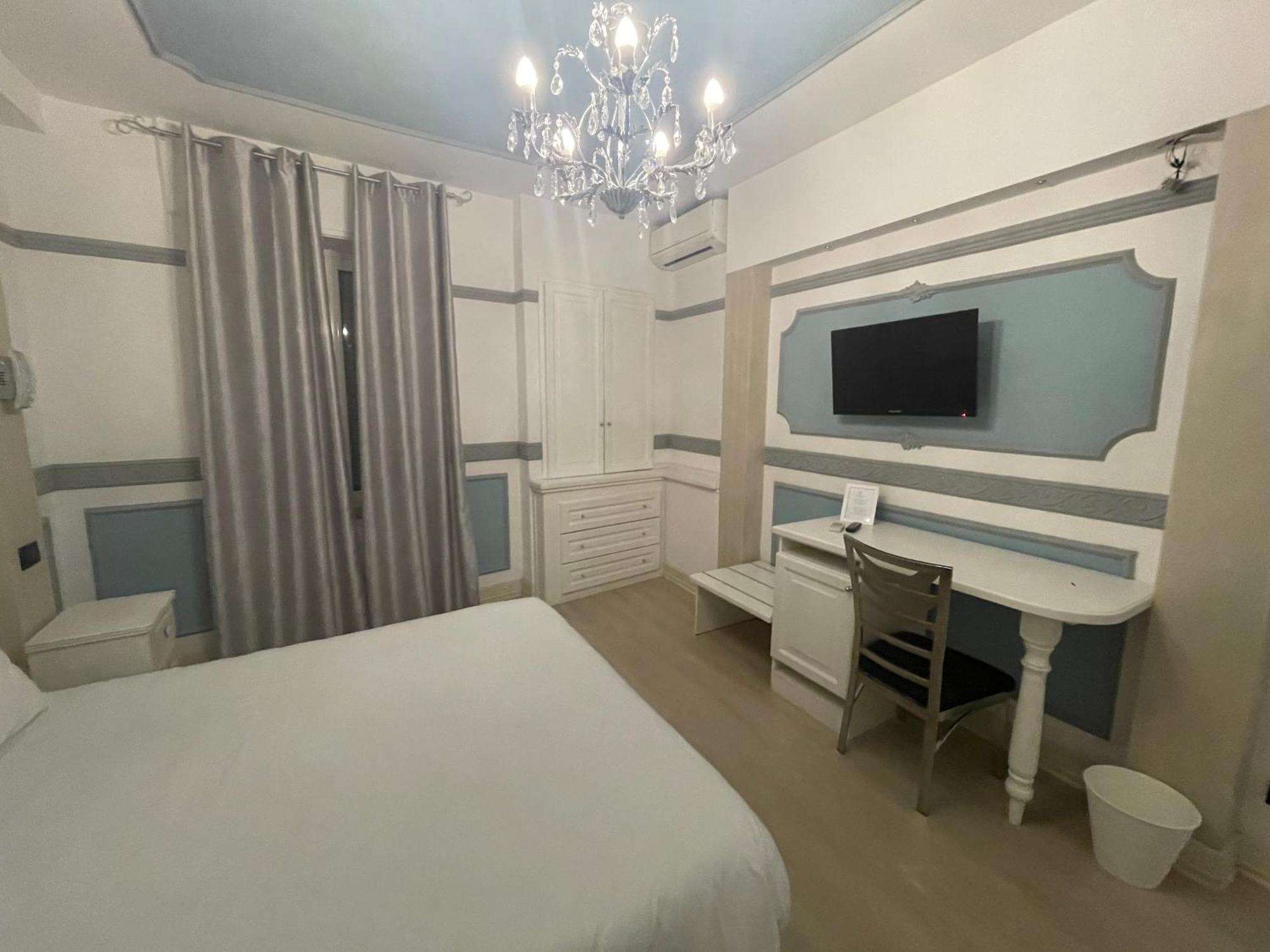 Hotel Central Giacomini 살로 외부 사진