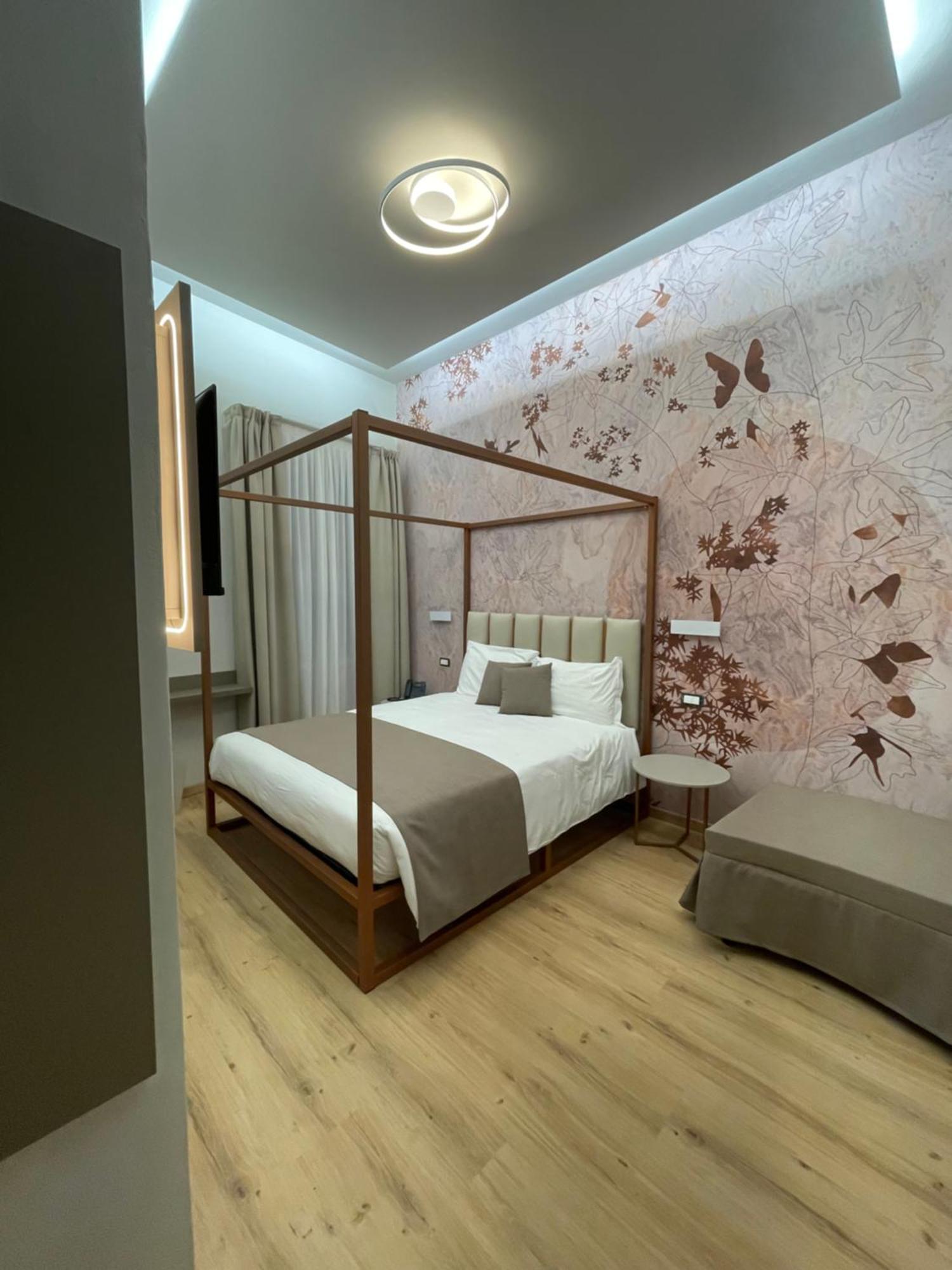 Hotel Central Giacomini 살로 외부 사진
