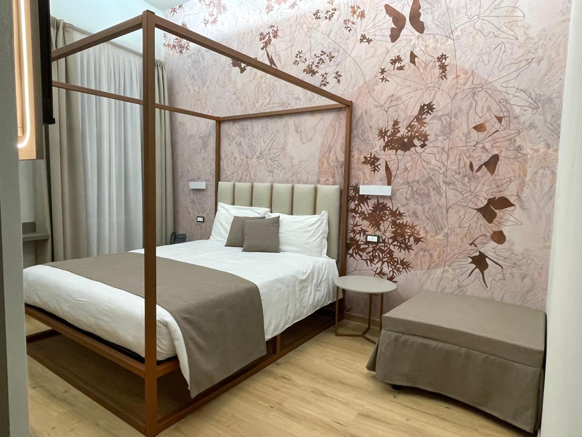 Hotel Central Giacomini 살로 외부 사진