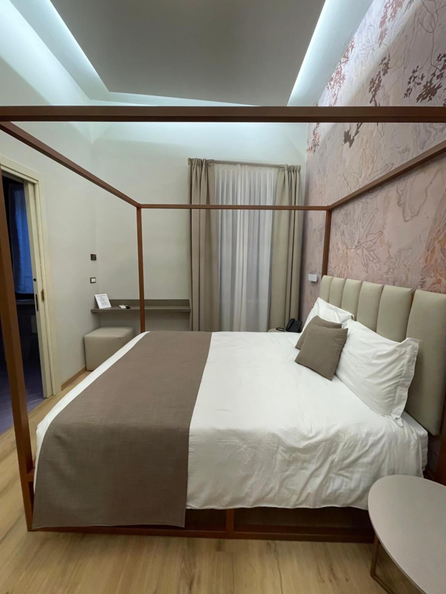 Hotel Central Giacomini 살로 외부 사진